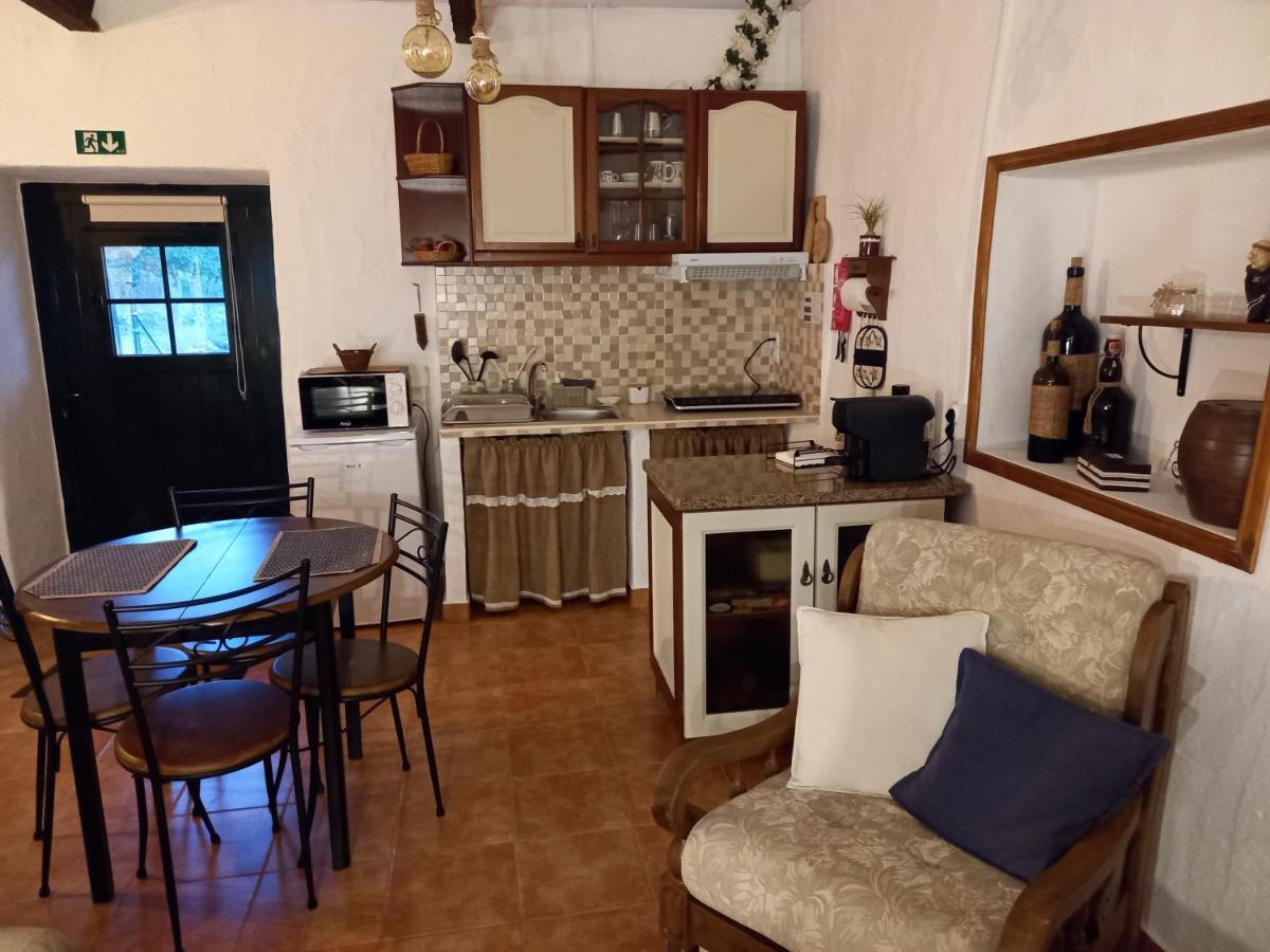 Casinha Da Lareira - Quintinha Dos Cavalos- Arruda Dos Vinhos Exterior foto
